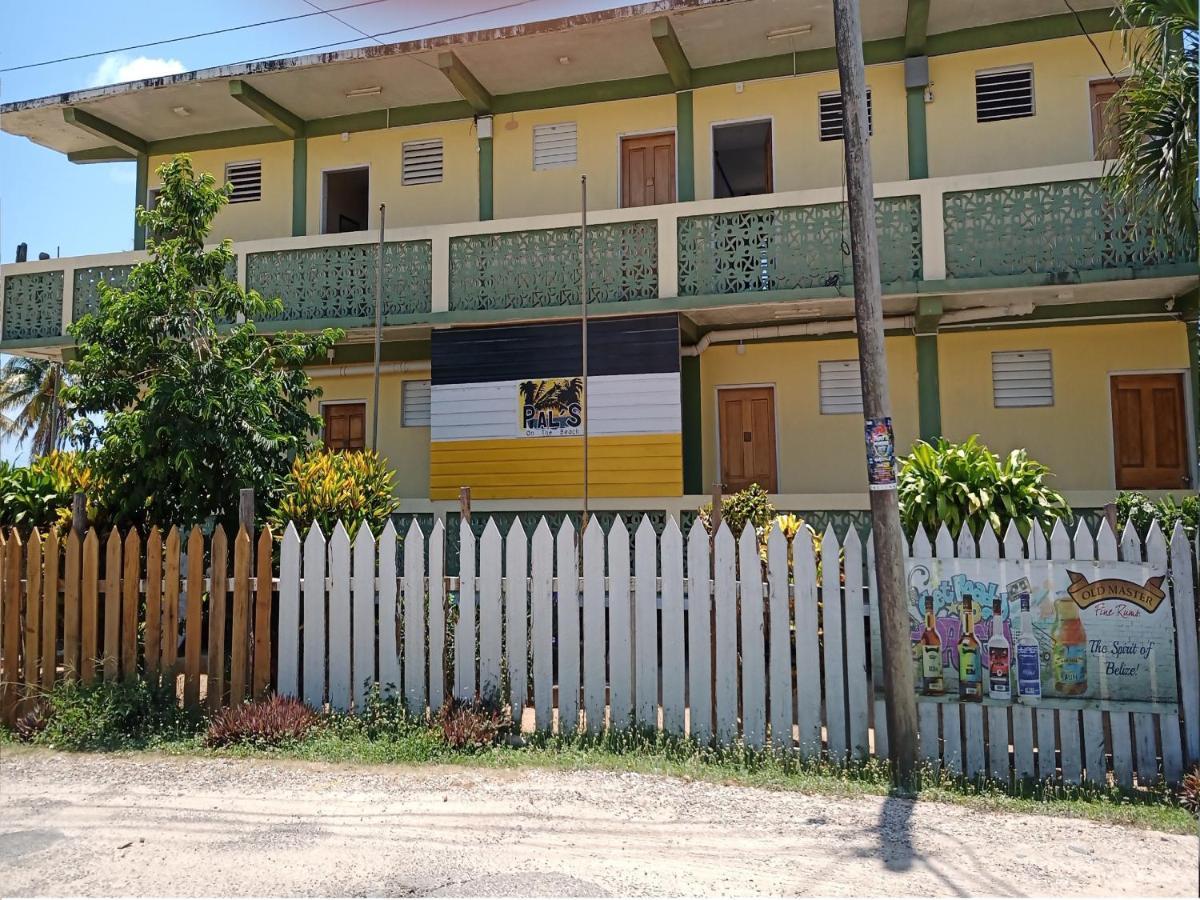 Pal'S On The Beach - Dangriga, Belize Exteriér fotografie