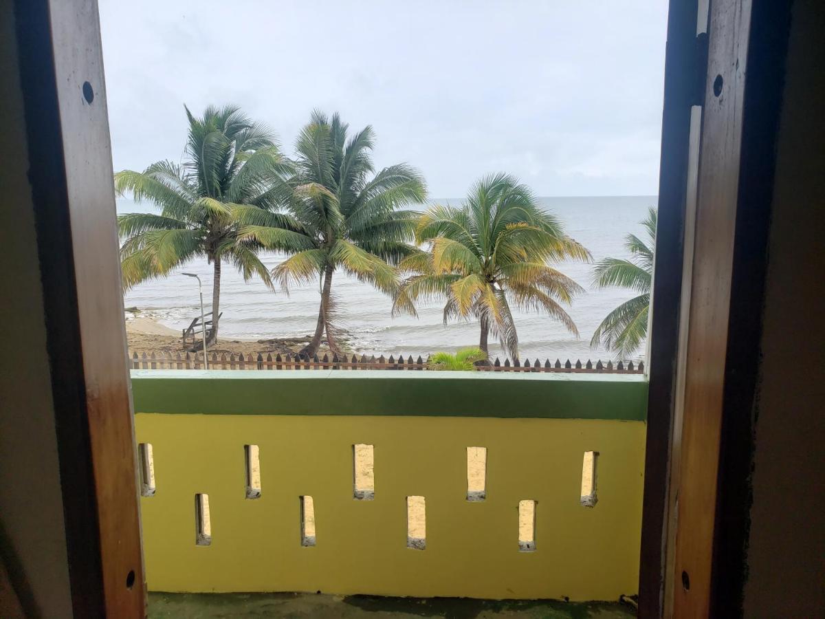 Pal'S On The Beach - Dangriga, Belize Exteriér fotografie