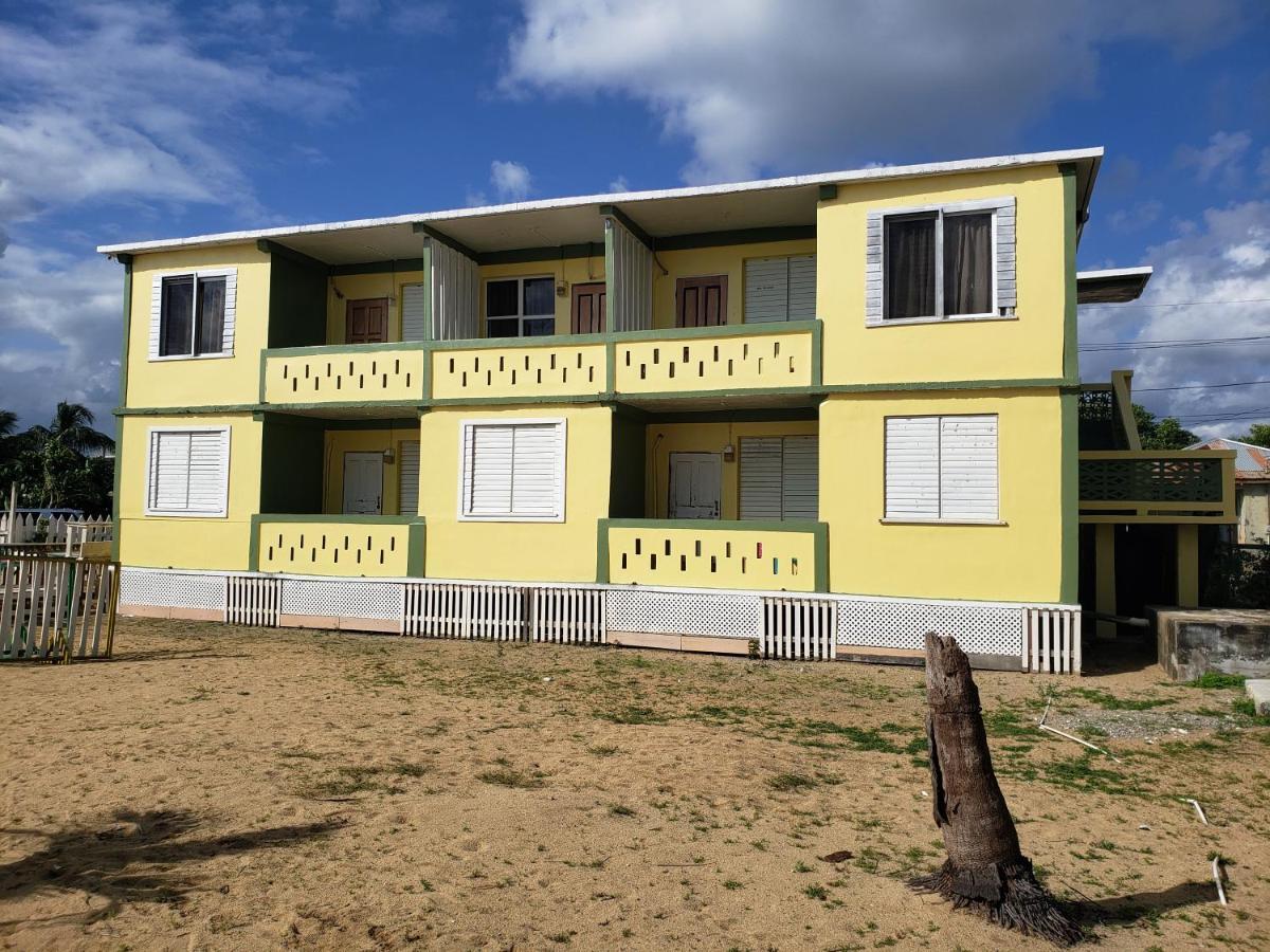 Pal'S On The Beach - Dangriga, Belize Exteriér fotografie
